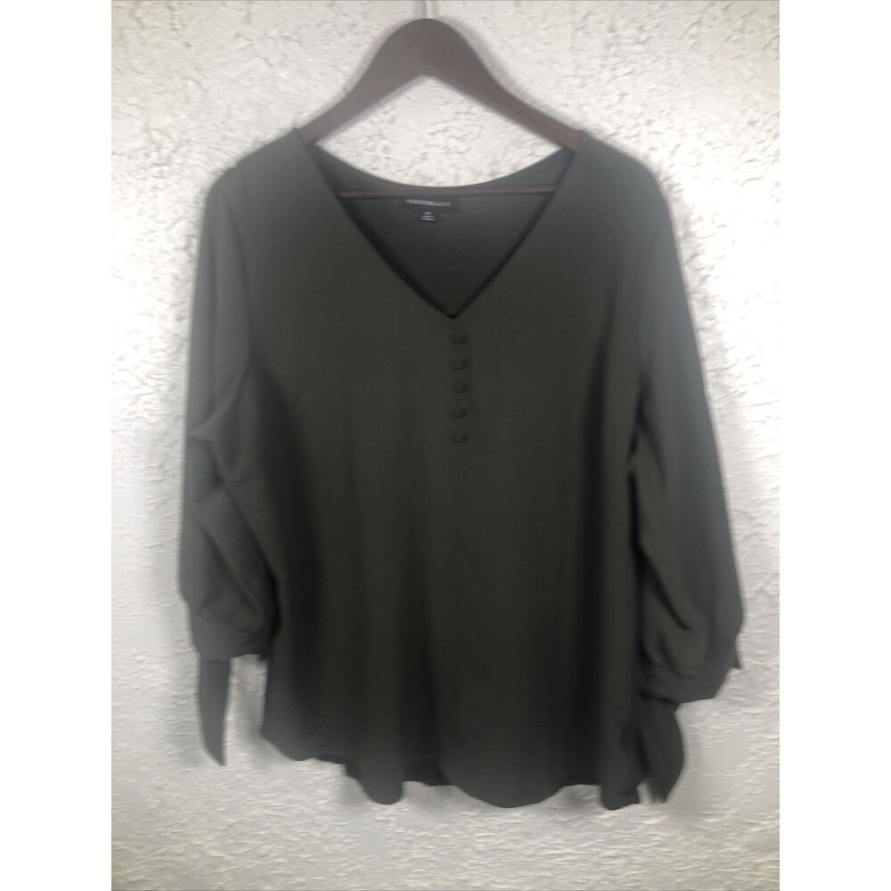 Fortune & Ivy Woman Olive Blouse Sz XL causual professional V neck Coquette
